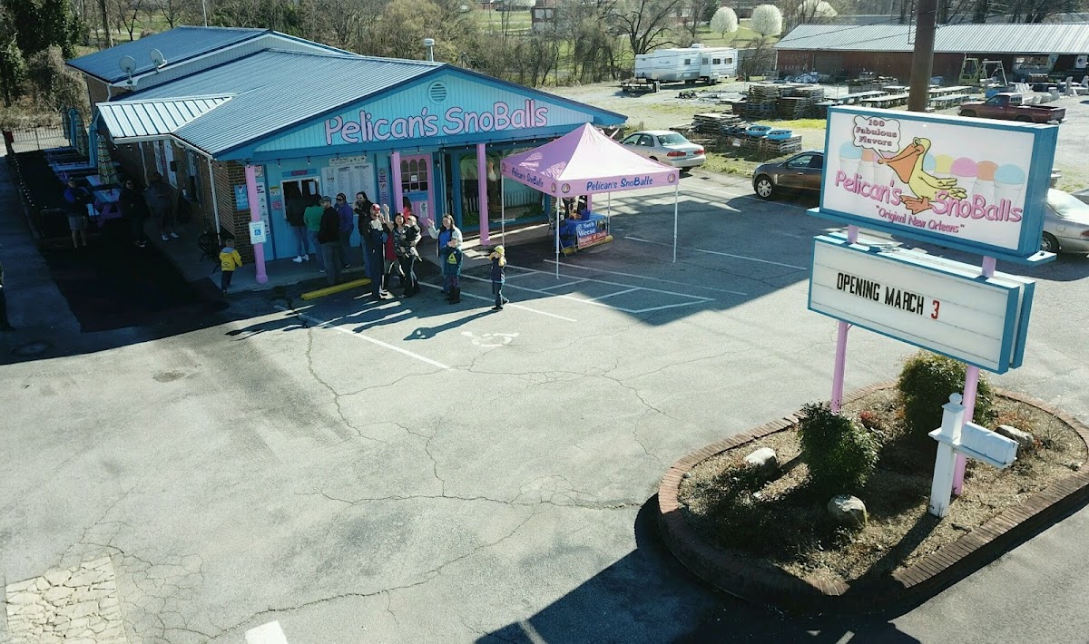 Pelican's Snoballs Photo 3