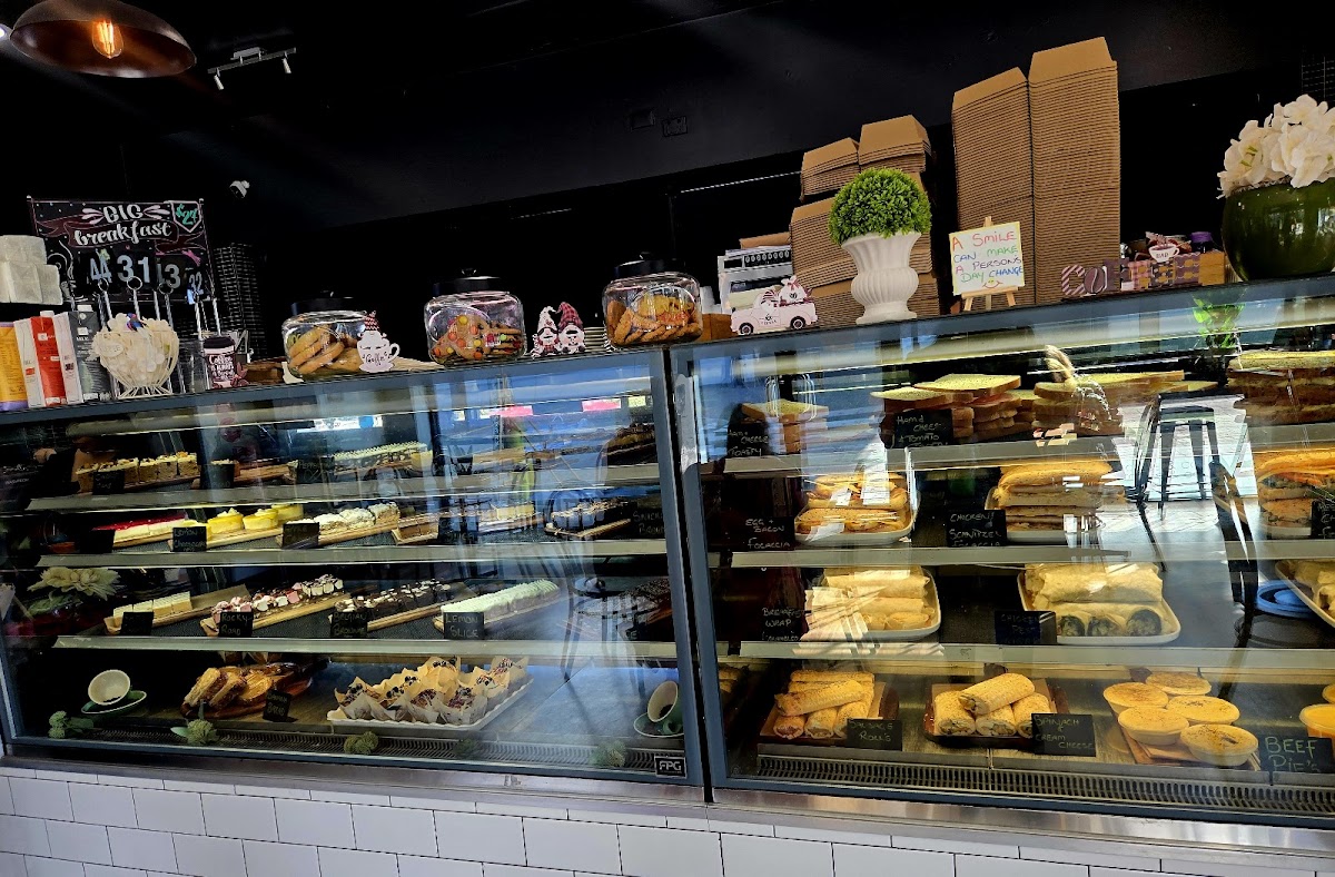 Frankie & Co Cafe Photo 3