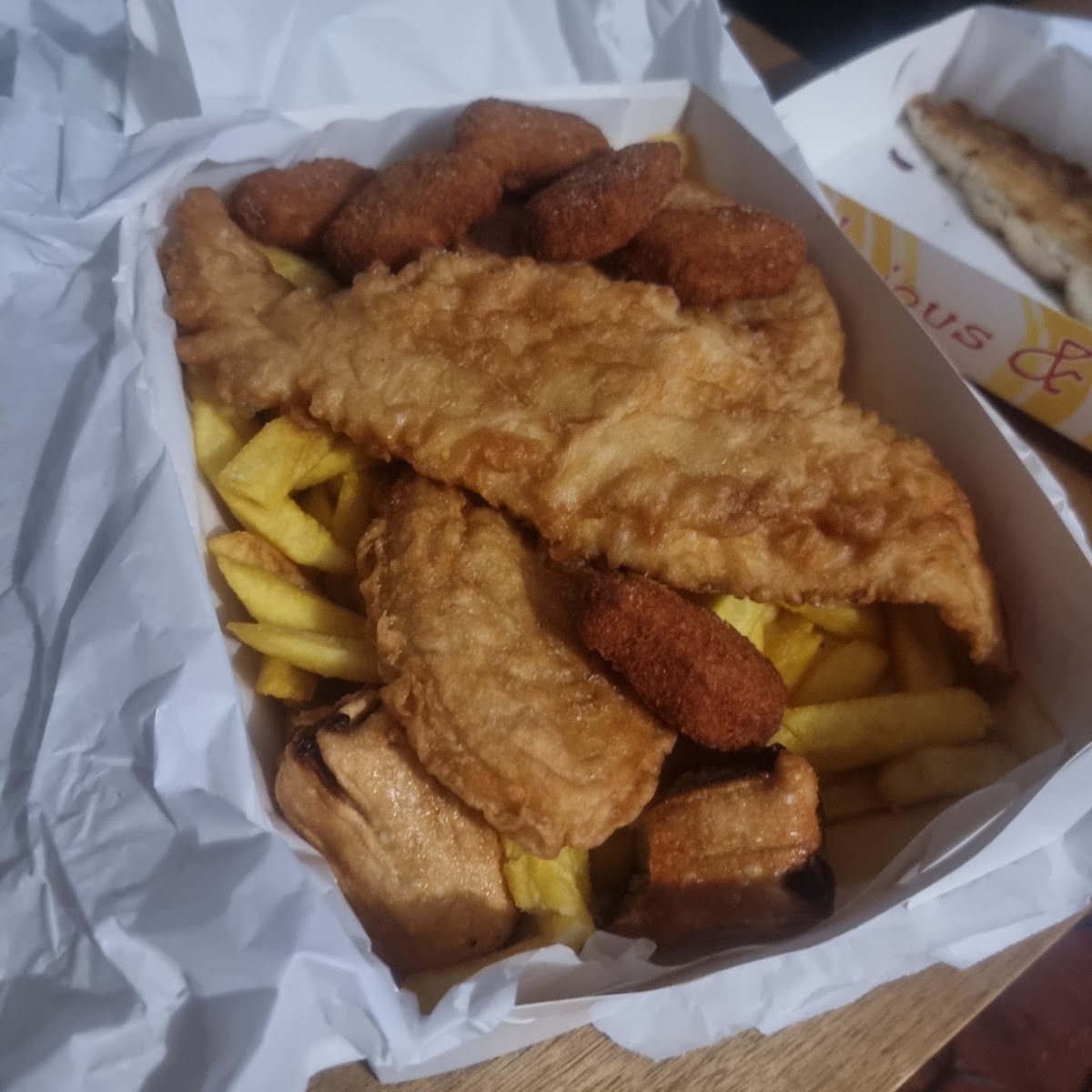 Blue Ocean Fish & Chippery Photo 6