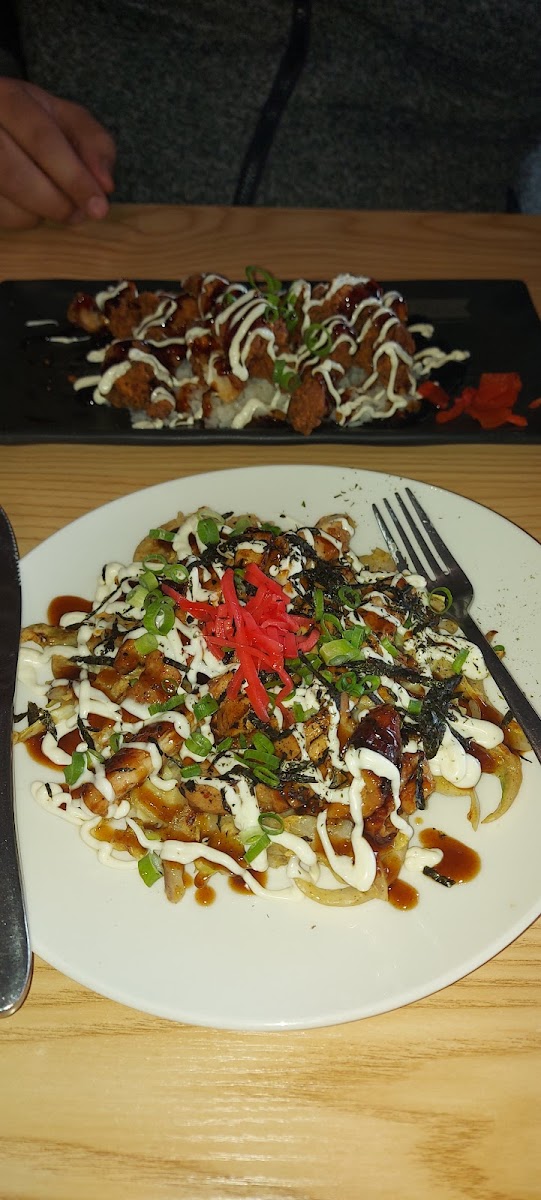 Sugar Maple Japanese Restaurant & Cafe Photo 9