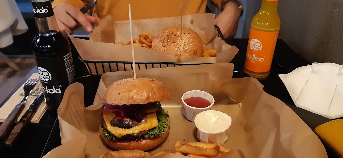 Burger Boss Photo 9