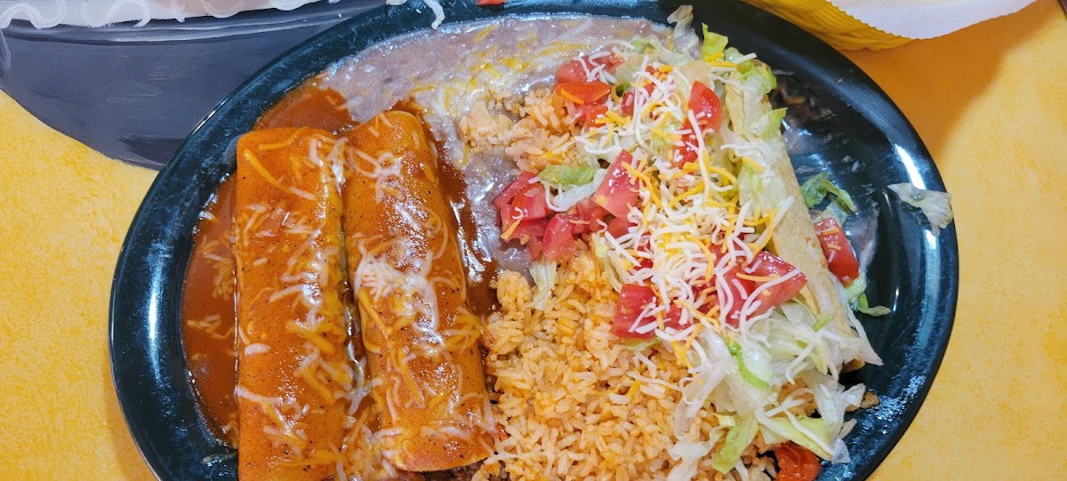 Cuautla Jalisco Family Mexican Restaurant Photo 4