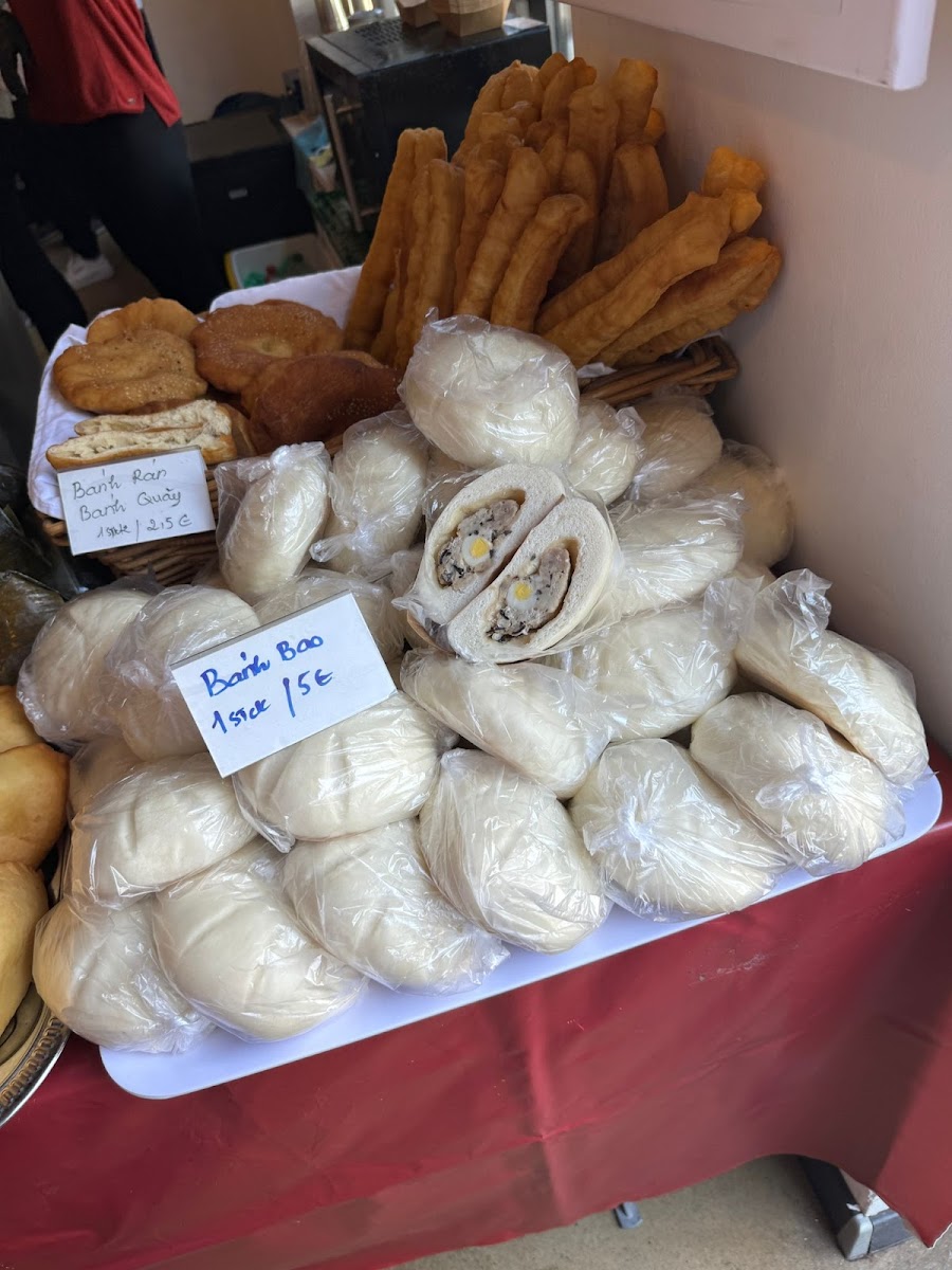 District One Vietnam Street Food Photo 7