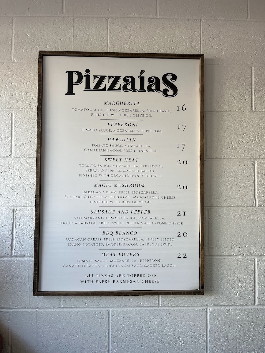 Pizzaias Pizza Photo Menu 3
