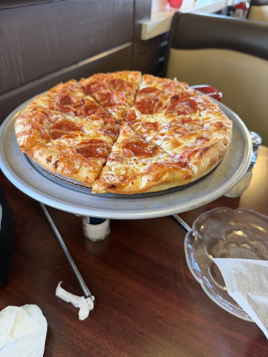 Town Pizza Photo 3
