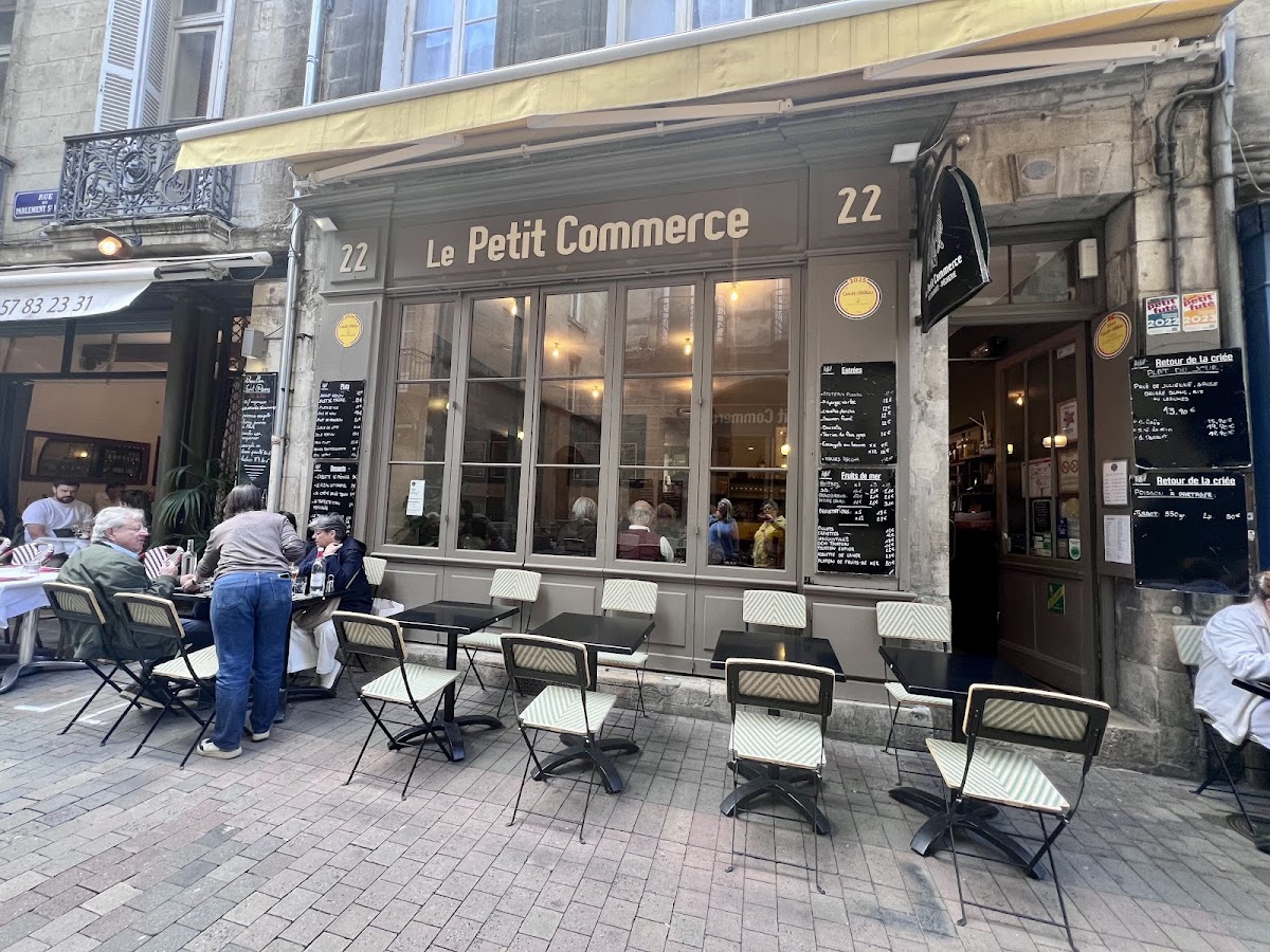 Le Petit Commerce Photo 3