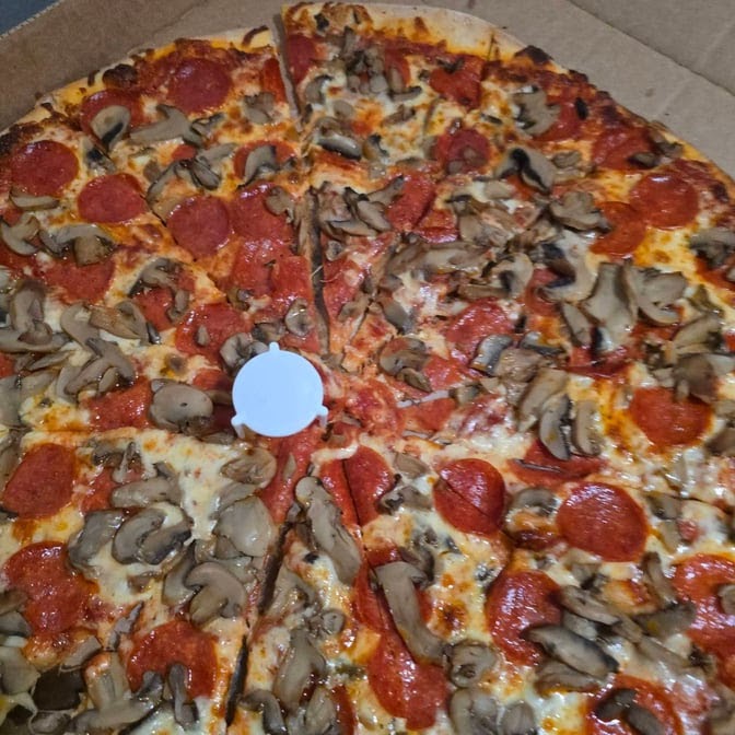 Original Italian Pizza Photo 3