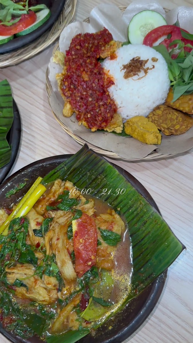 SAMBELANO NUSANTARA VEGETARIAN Photo 2