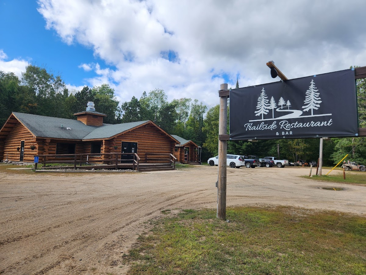 Trailside Restaurant and Bar Photo 4