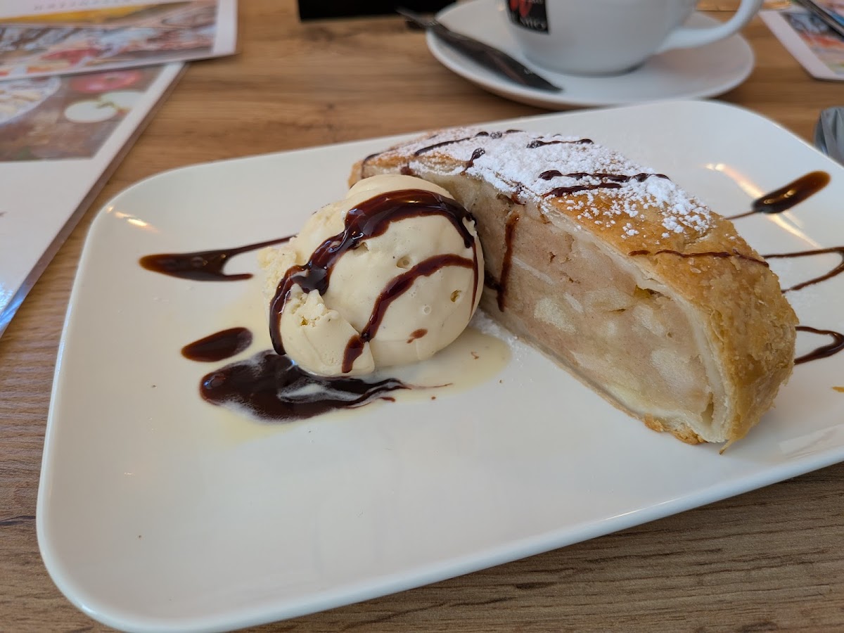 Schlosstherme und Eiscafé Seerhausen Photo 8