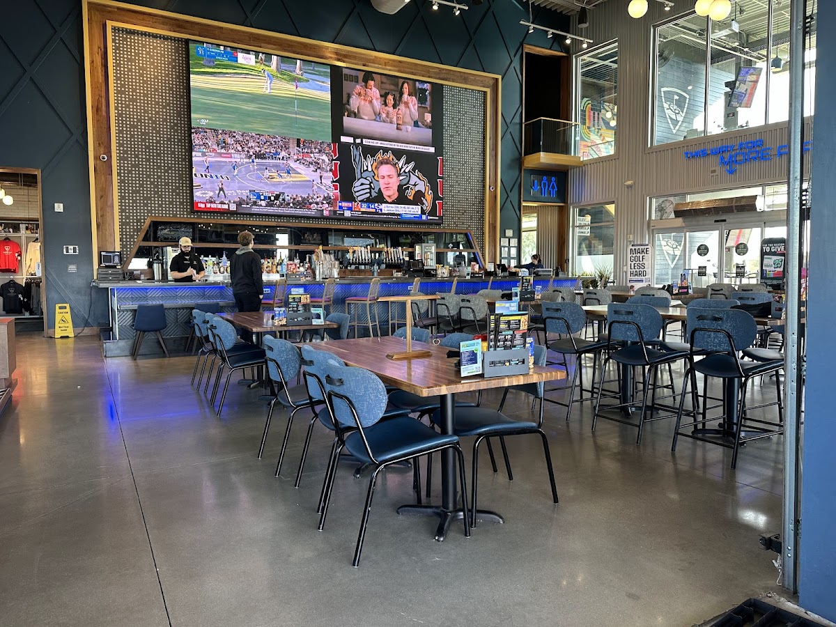 Topgolf Lafayette