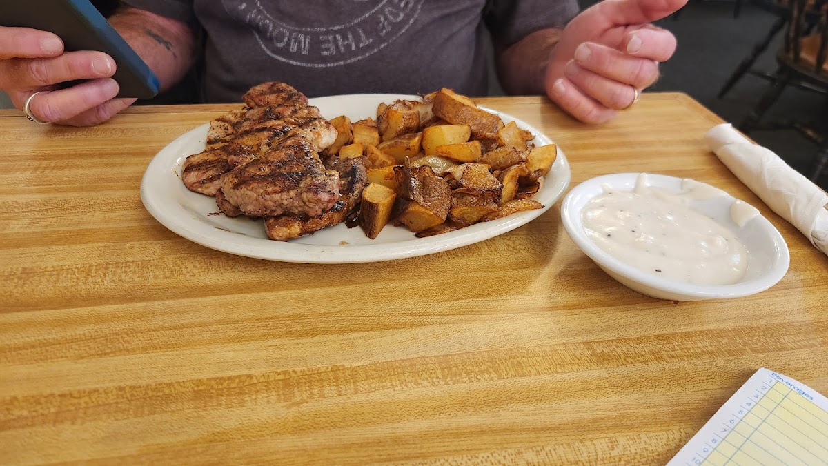 Red Prairie Steakhouse Photo 9