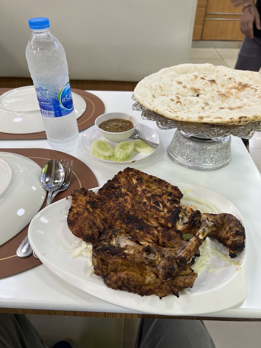 Al Hussain Restaurant (1996) - Indian food Photo 10