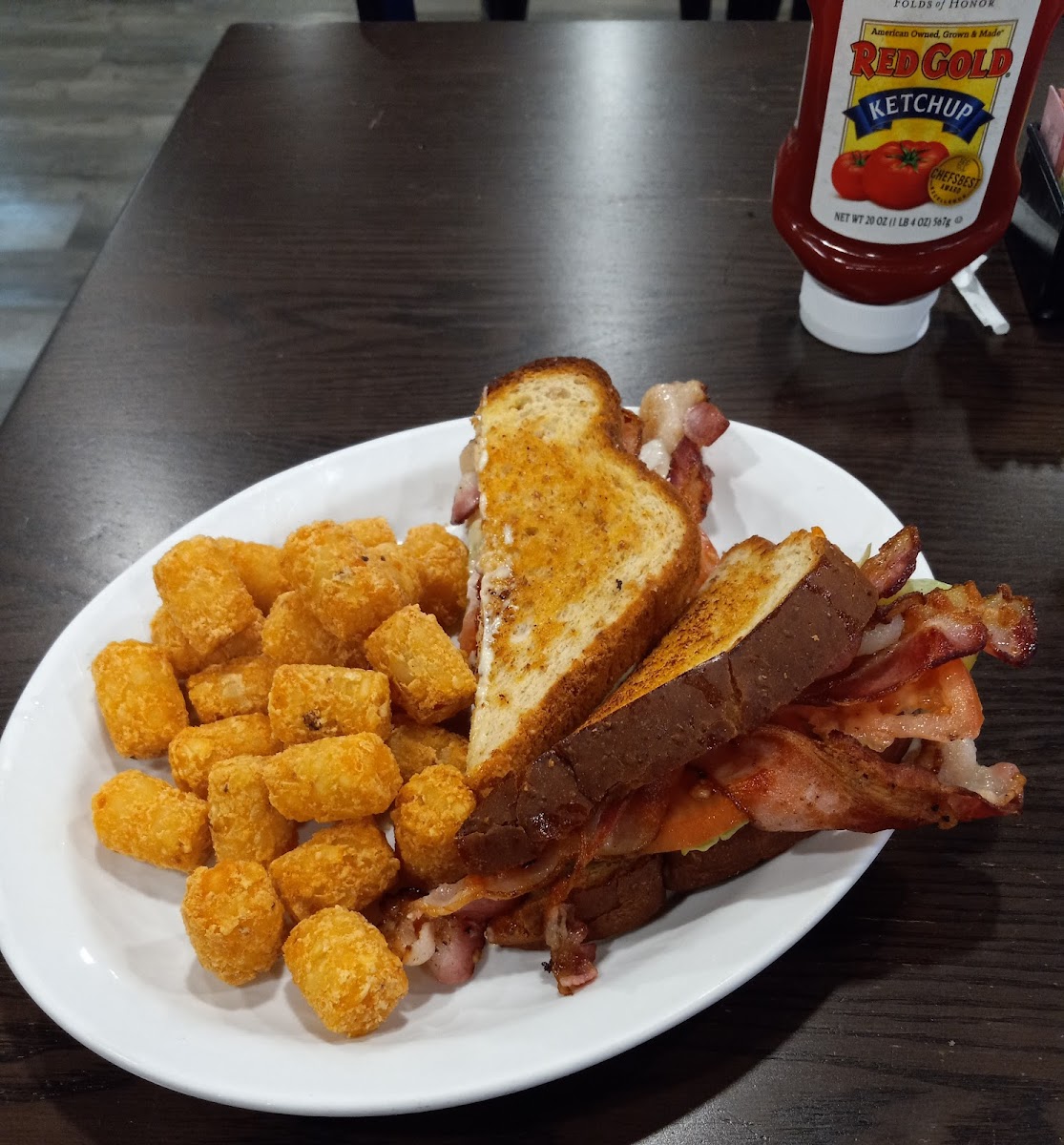 Midway One Stop Diner Photo 6