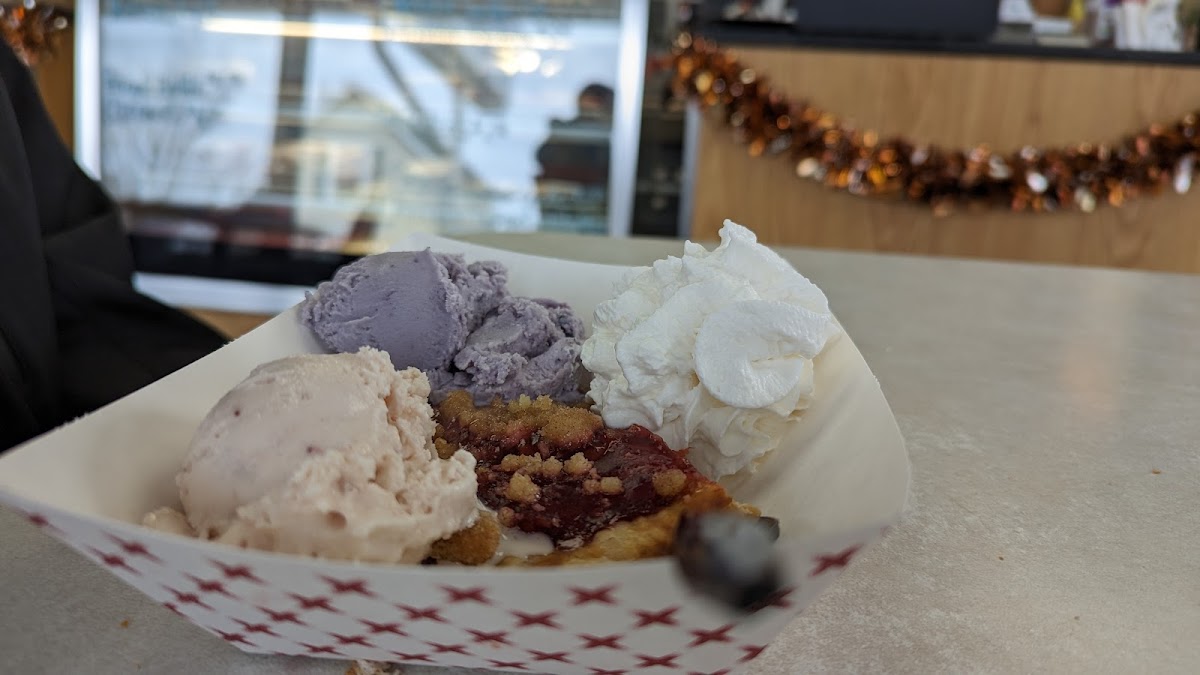 Iceburg Ice Cream Photo 6