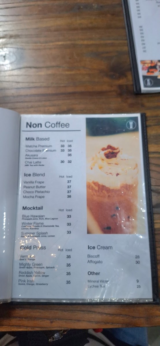 PILLAR COFFEE DURIAN Photo Menu 4