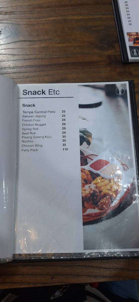 PILLAR COFFEE DURIAN Photo Menu 5