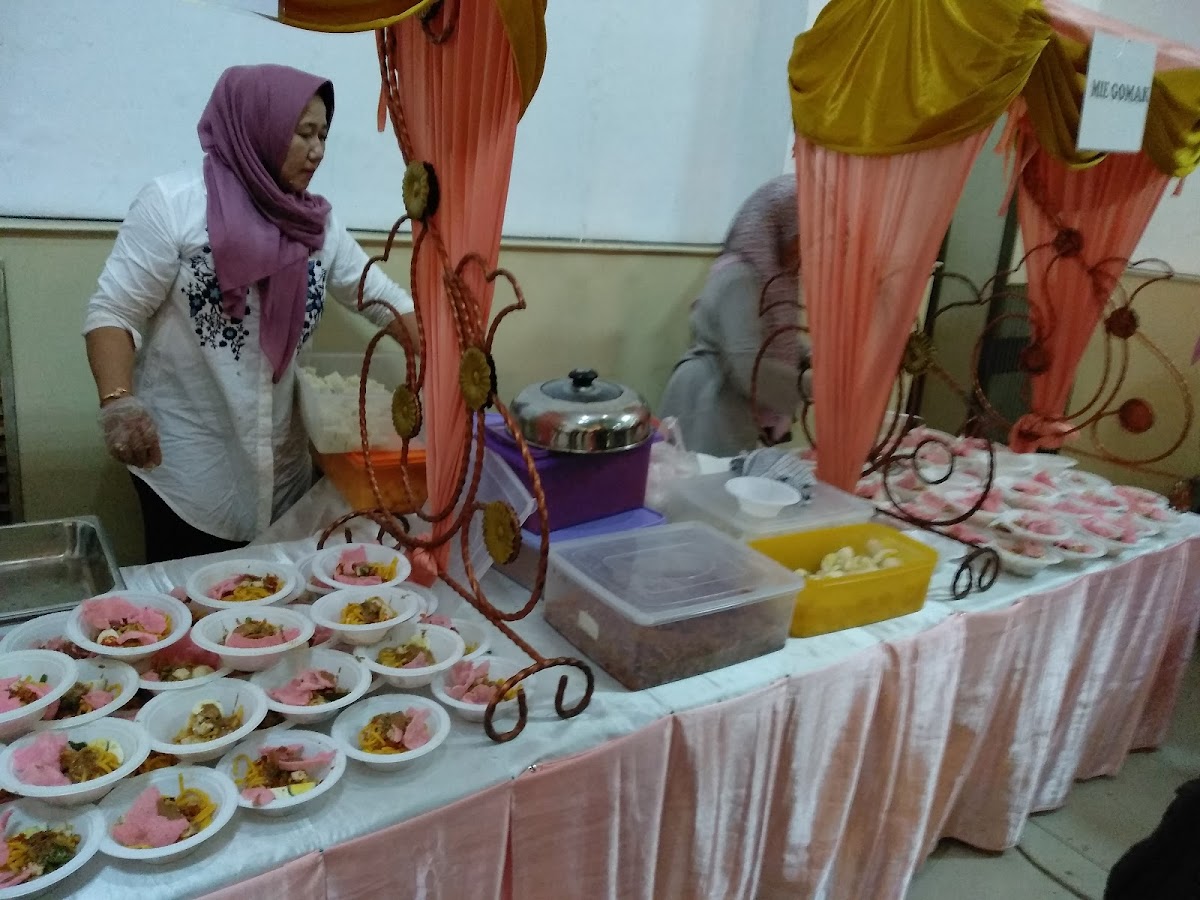 Kedai Kak Tuti (Lontong Medan dan Miso) Photo 9