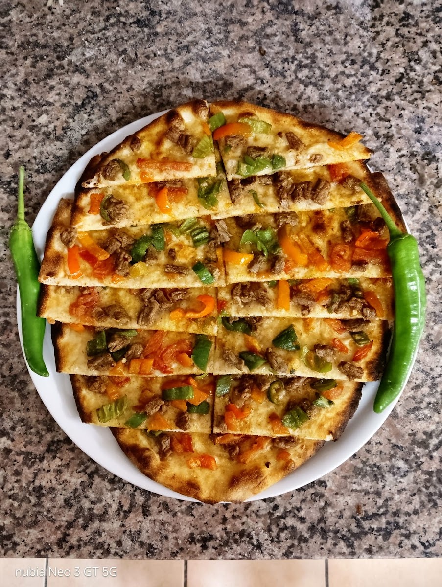 ISTANBUL KEBAB & PIZZA HAUS Photo 5