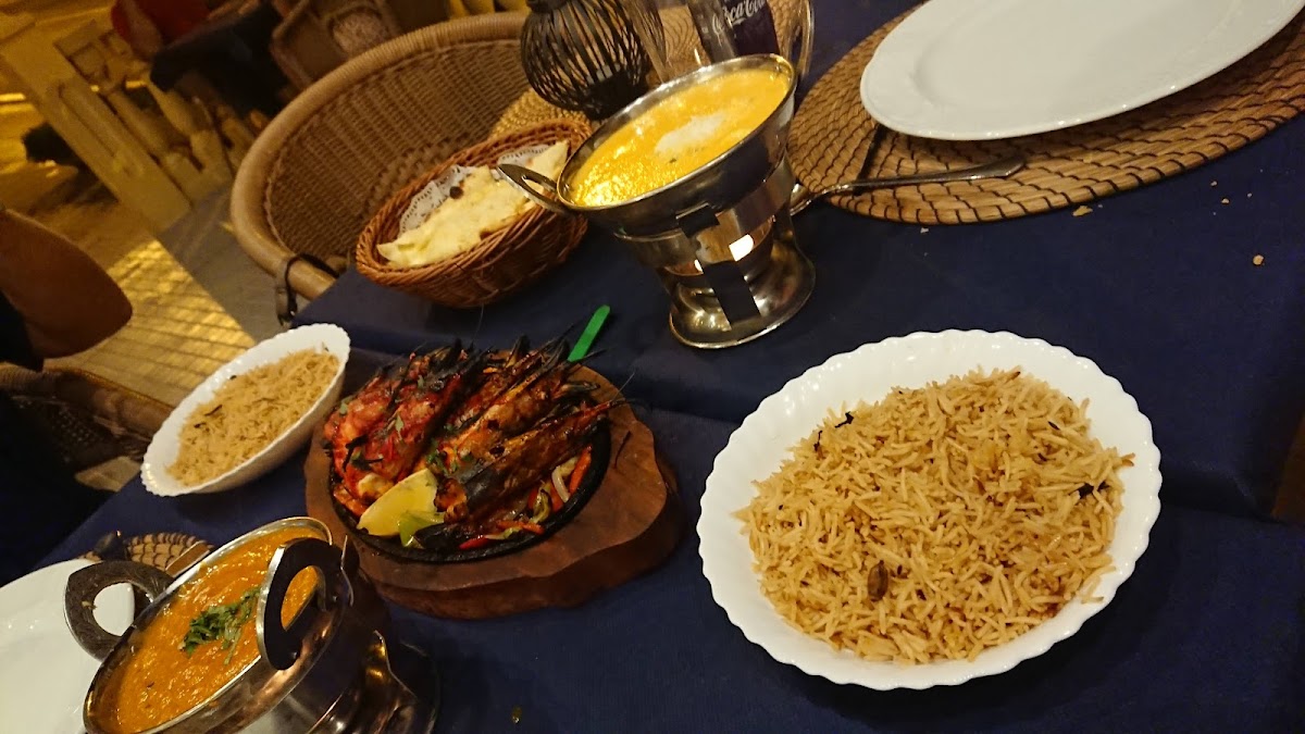 Marivent - Darbar Tandoori Indian Restaurant Photo 10