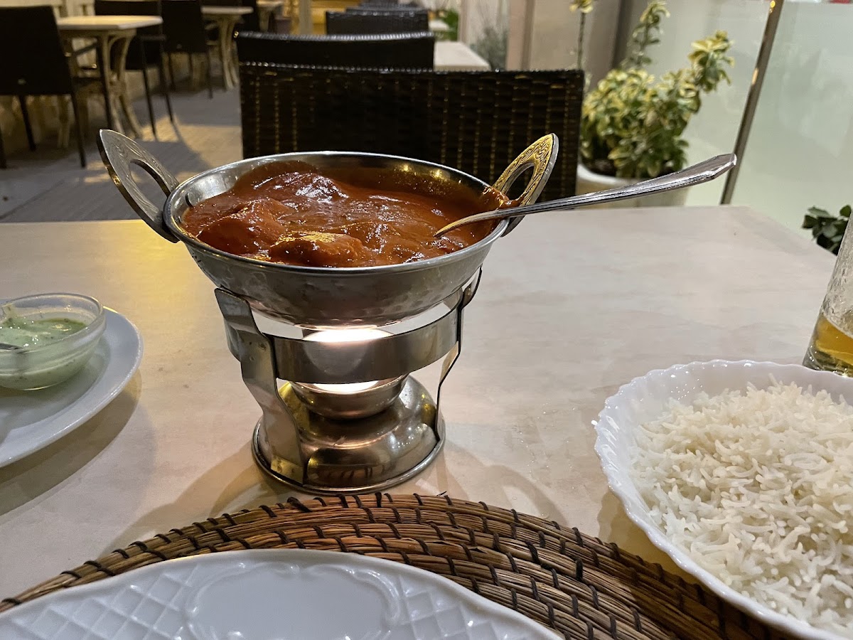 Marivent - Darbar Tandoori Indian Restaurant Photo 9