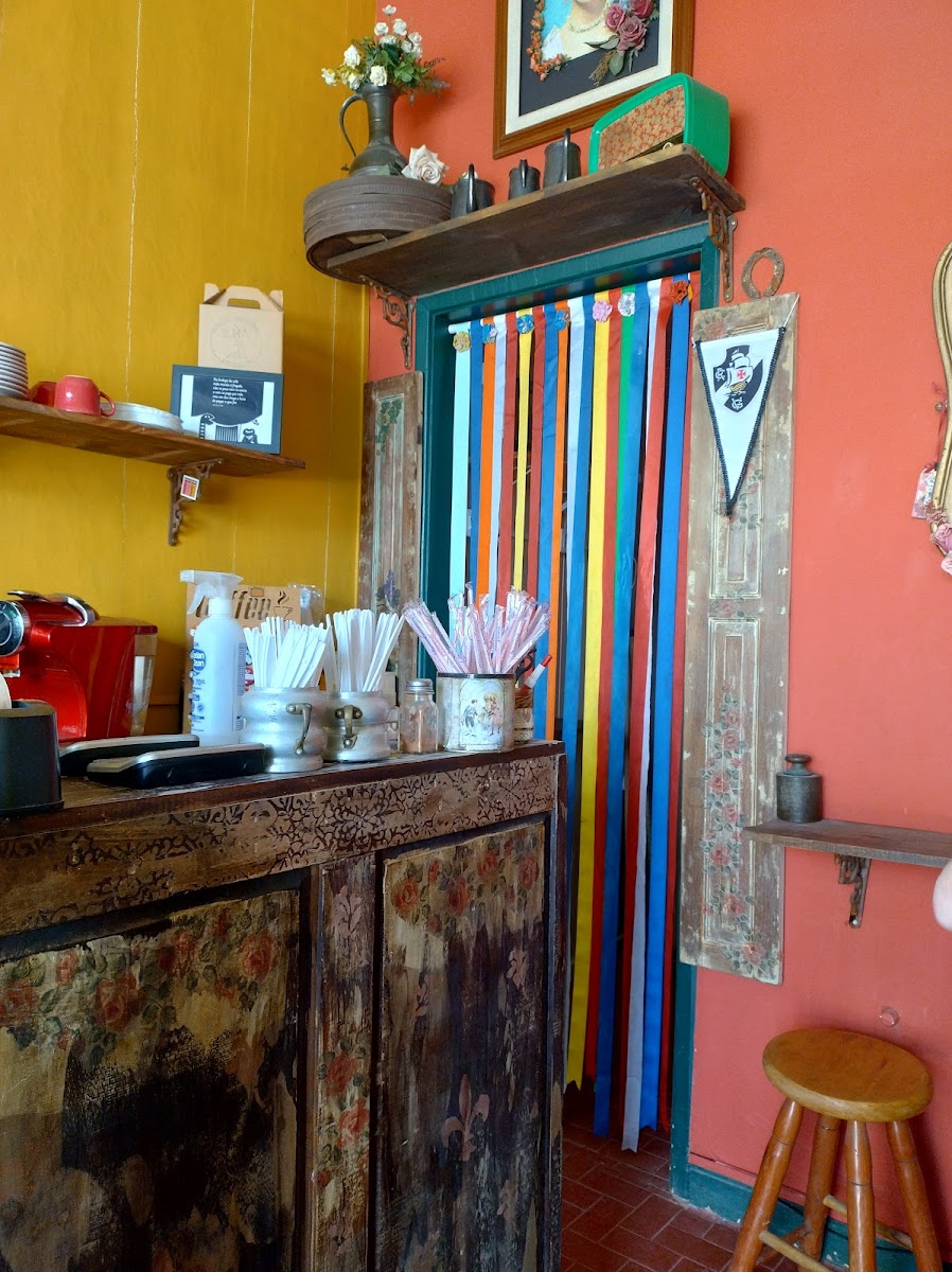 Confeitaria Bodega (Casal Confeiteiro) Photo 3