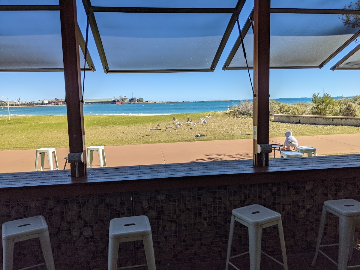 Kai Lani Cafe Photo 4