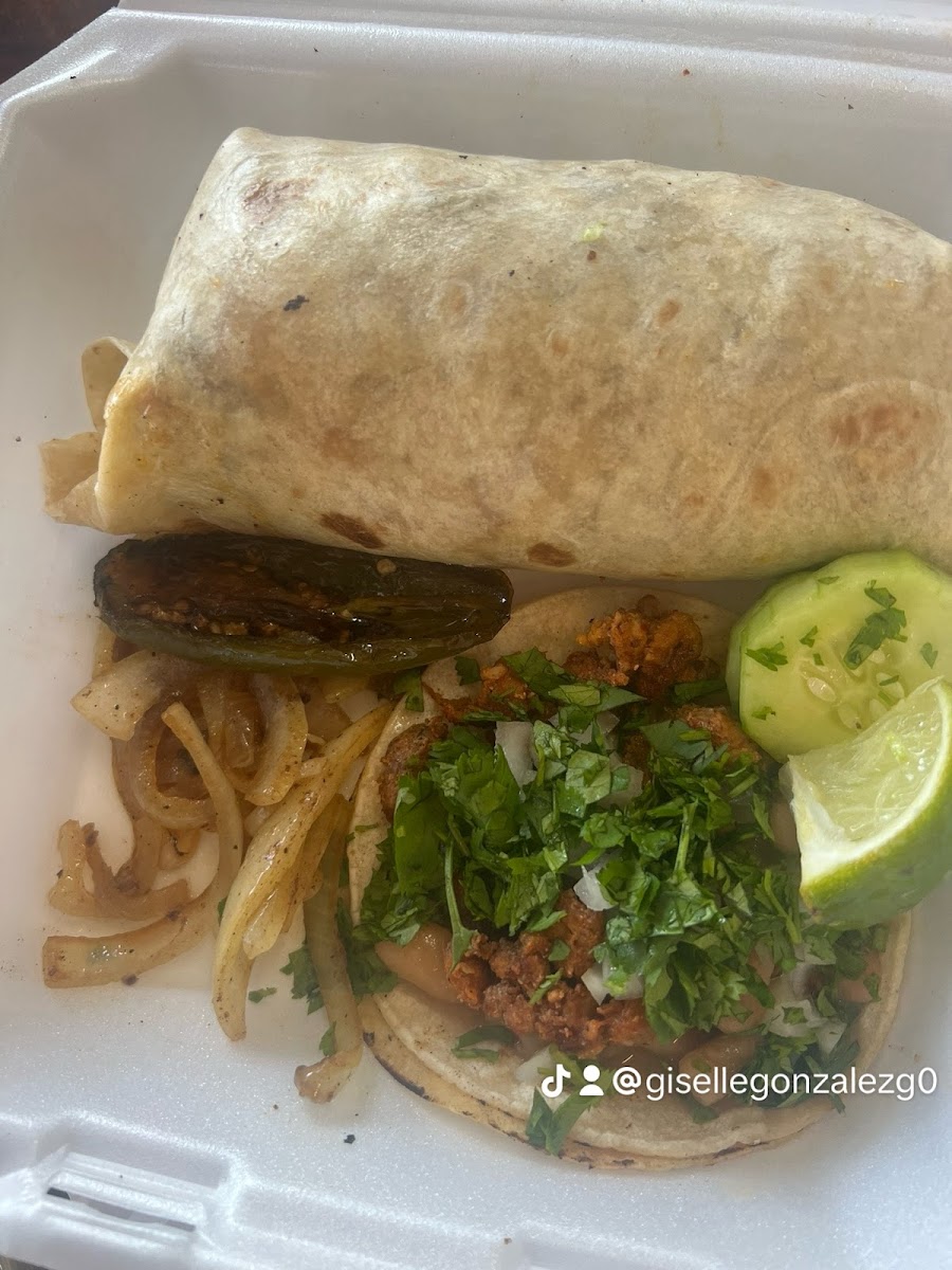 Tacos La Burra LLC Photo 7