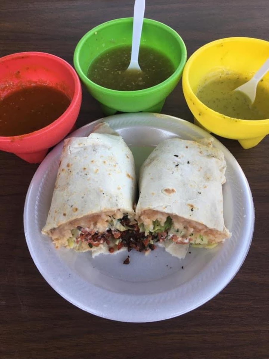 Tacos La Burra LLC Photo 9