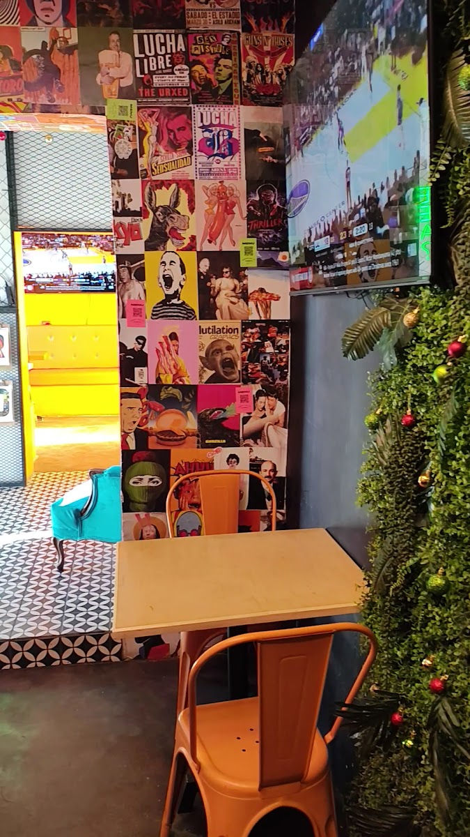 BARRIO Hamburguesas Photo 2