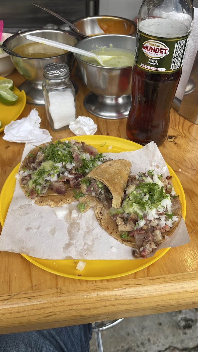 Tacos La Pista Photo 2