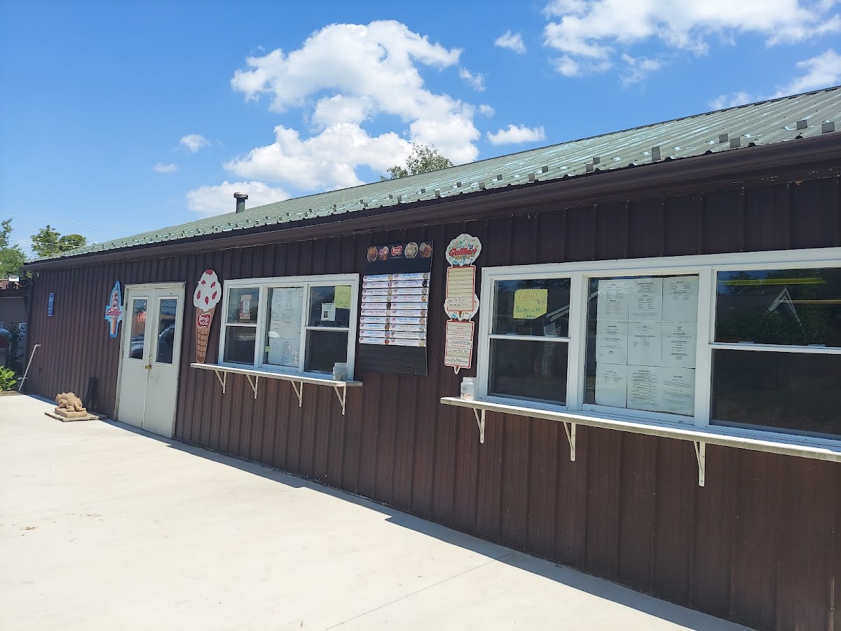 The Lincoln Highway Creamery Photo 4