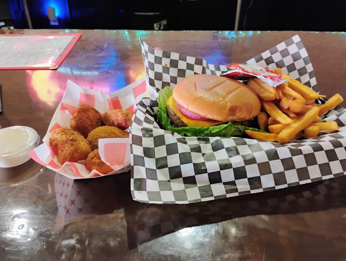 Cooper's Bar & Grill Photo 10