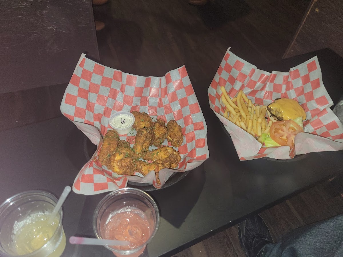 Cooper's Bar & Grill Photo 7
