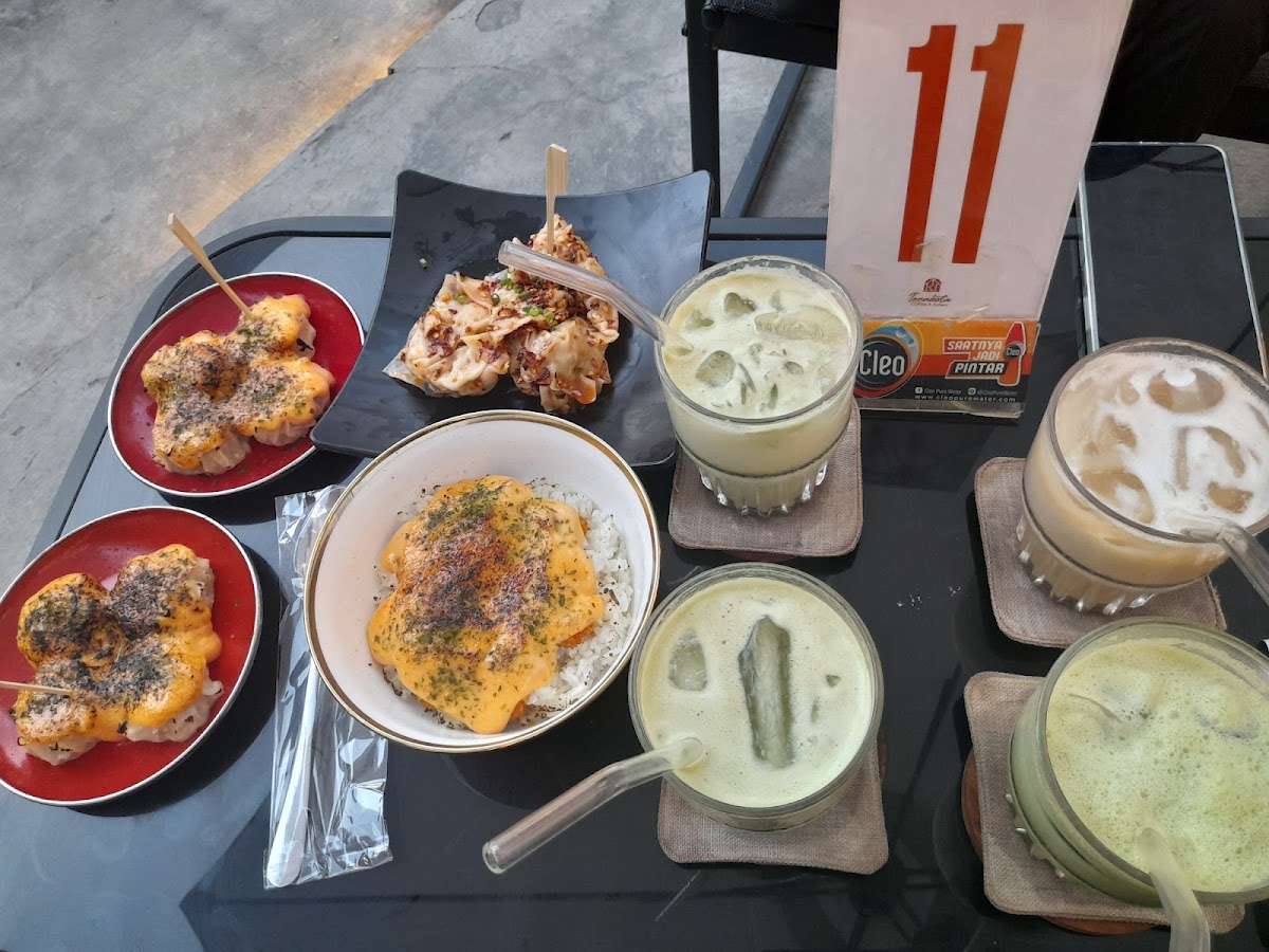Terakota Coffee and Eatery Photo 9