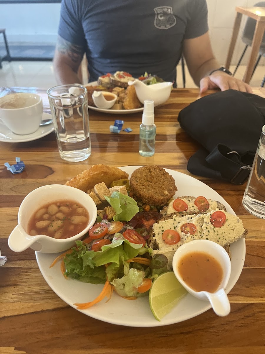 Home Grain Cafe and Bistro Photo 7