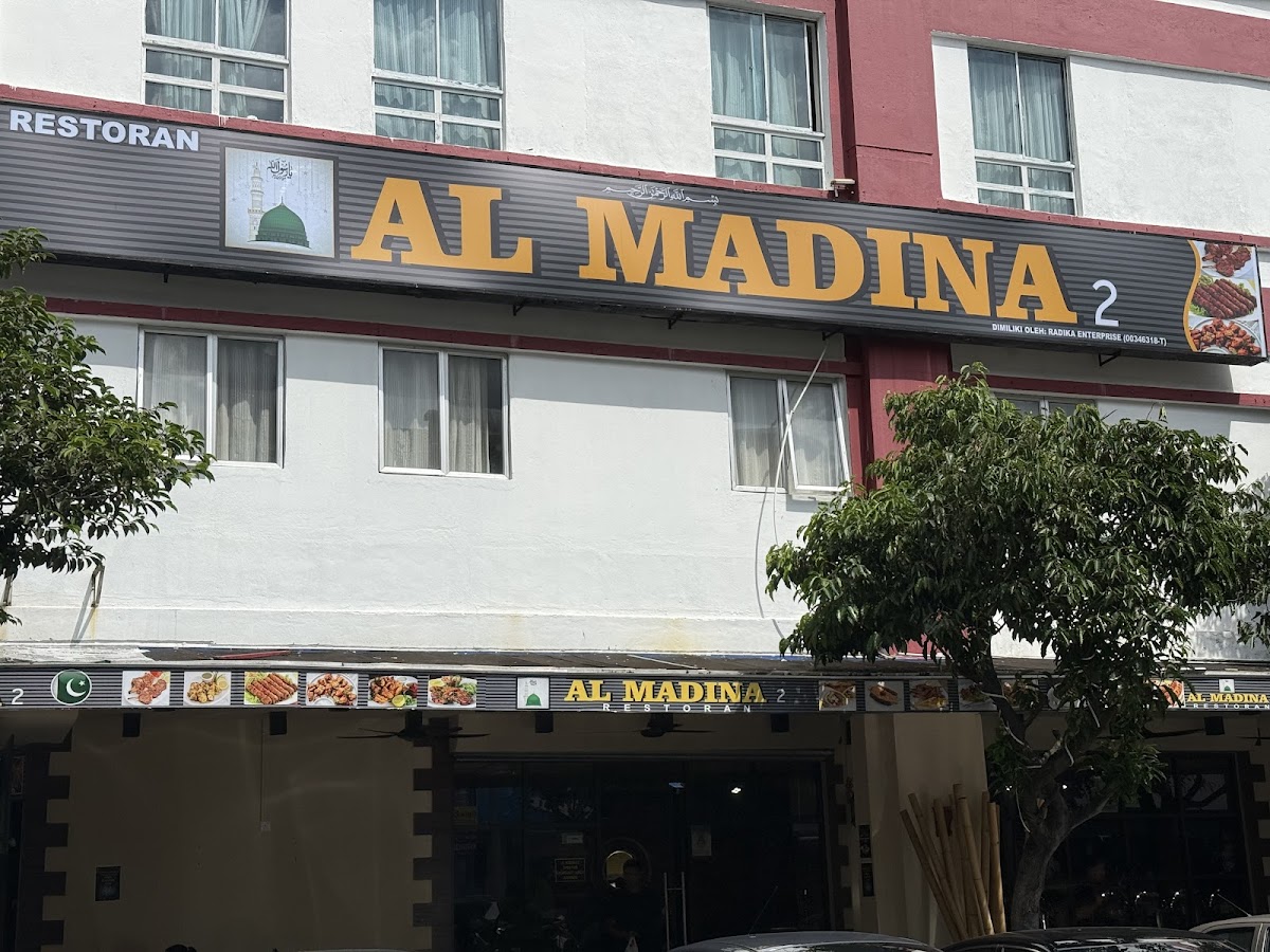 Al Madina Restoran 2