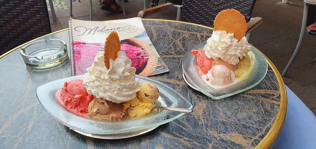 Eis & Cafe Milano Photo 8