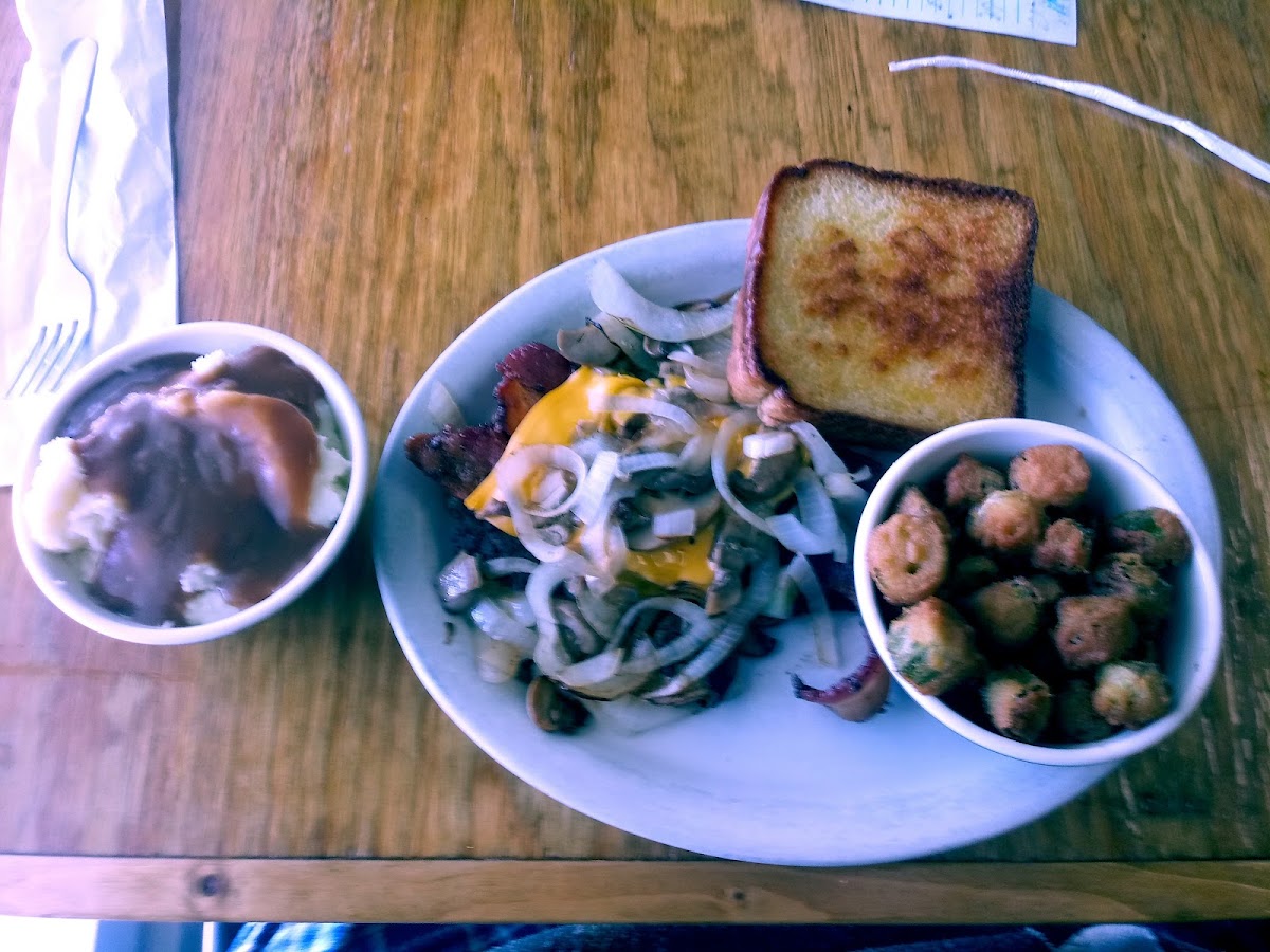 Shirley's Restaurant Photo 4