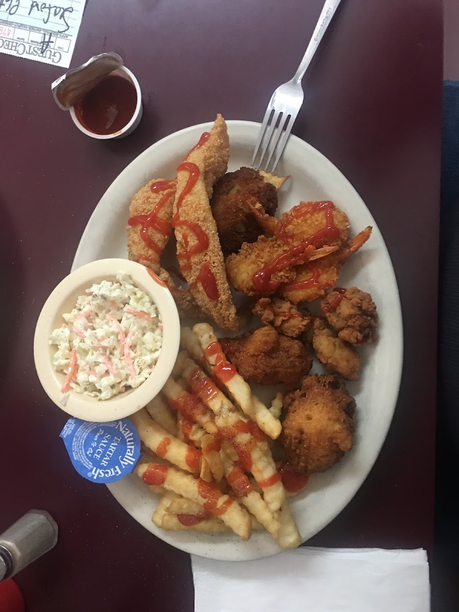 Shirley's Restaurant Photo 5