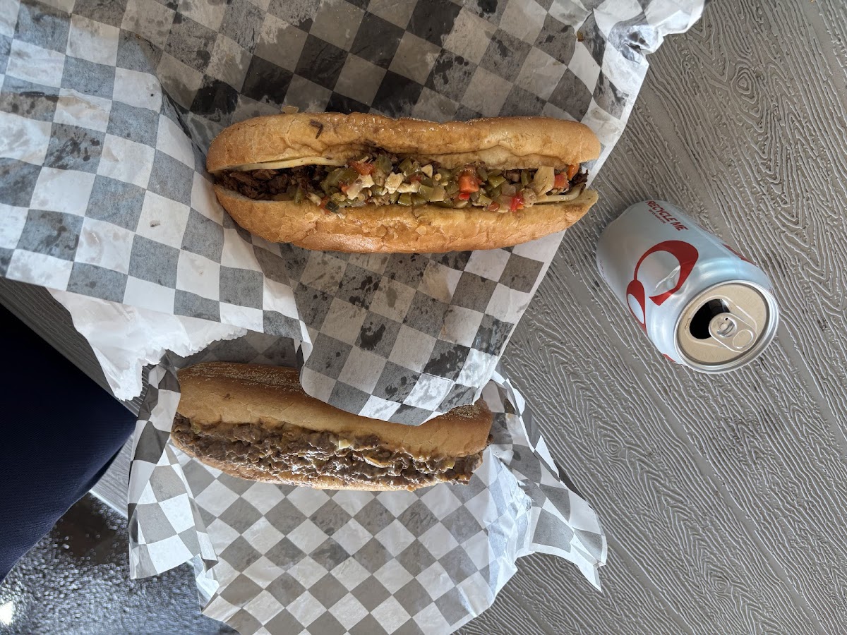 Uncle Sammy's Food Truck Photo 2