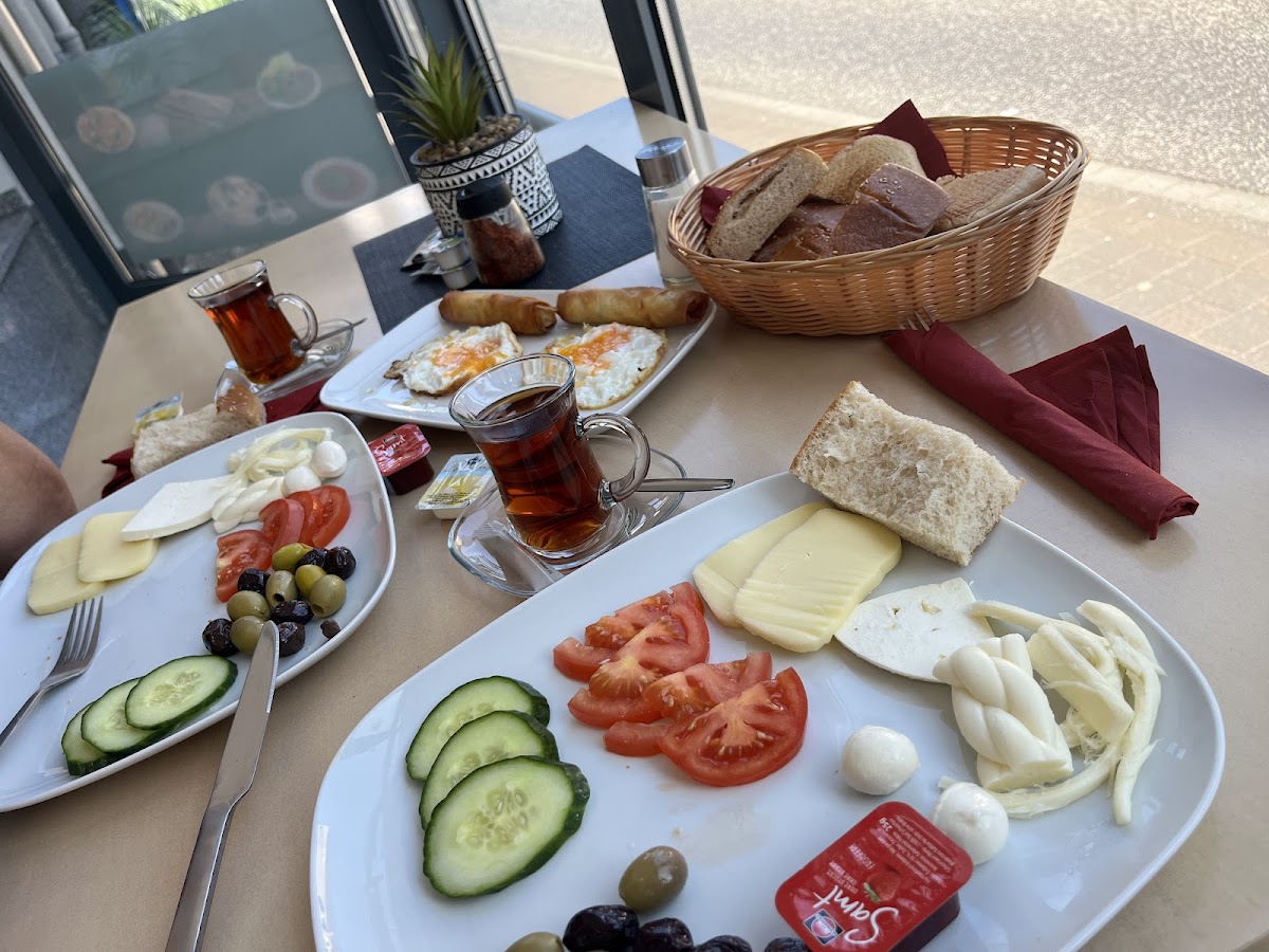 MM Saray Photo 2