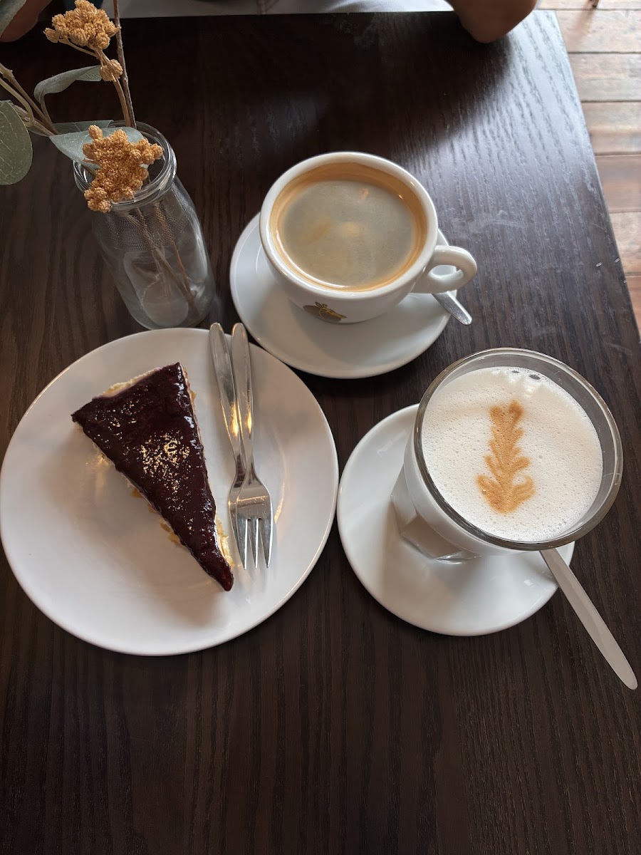 MAK Afrika Kaffeerösterei und Café Photo 5