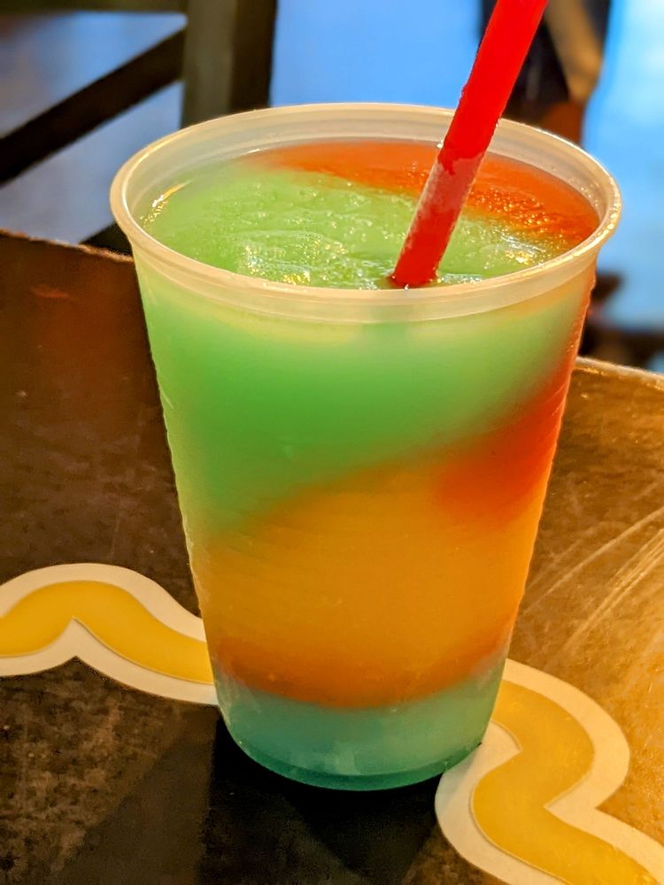 Southern Classic Daiquiri Factory Photo 3