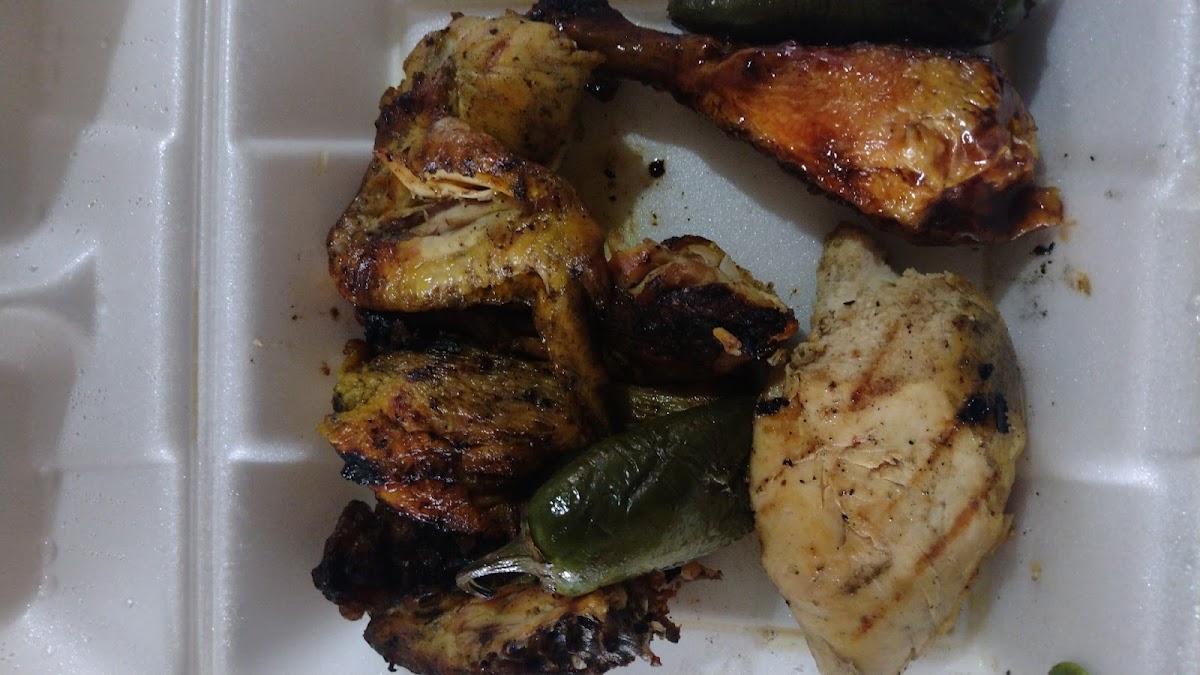 Pollos Y Costillas Al Carbon 'El Profe' Cuernavaca. Photo 7