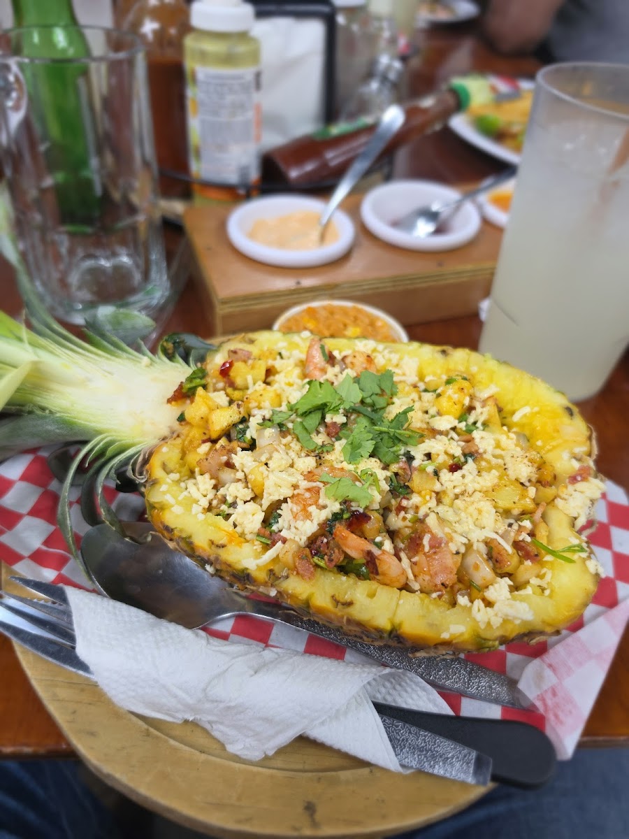 Restaurante de Mariscos ' LOS 3 REYES ' Photo 3