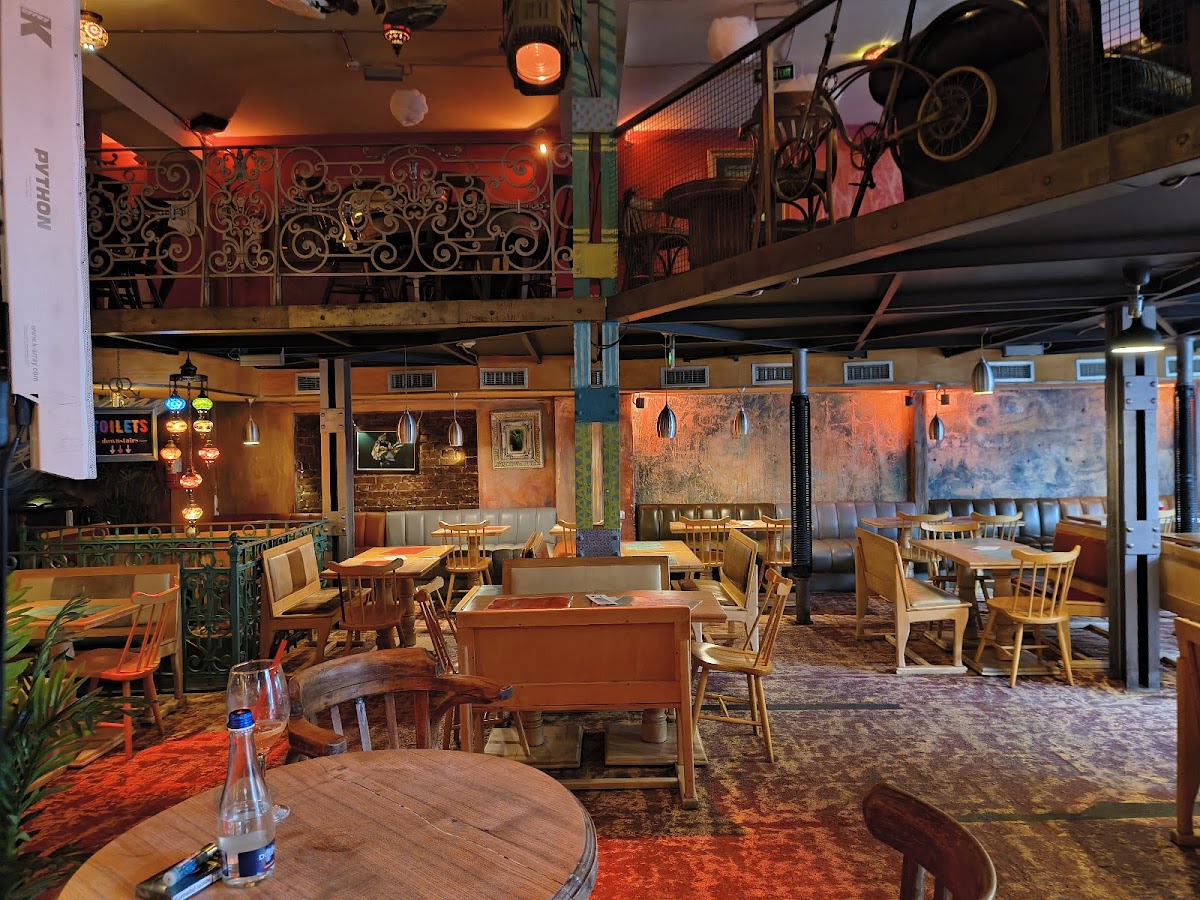 BAZAAR a place to Eat, Sip, Dance & Fall in love Photo 3