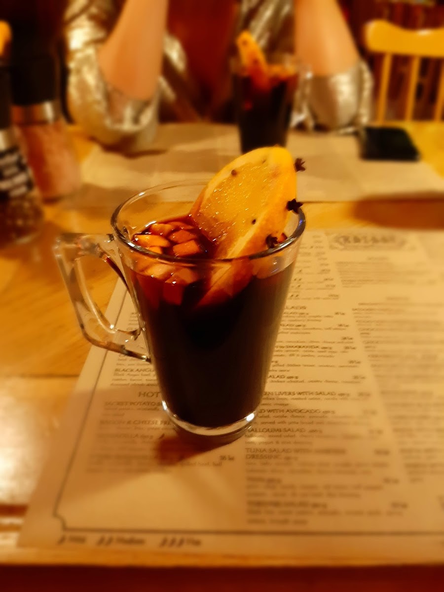 BAZAAR a place to Eat, Sip, Dance & Fall in love Photo 9