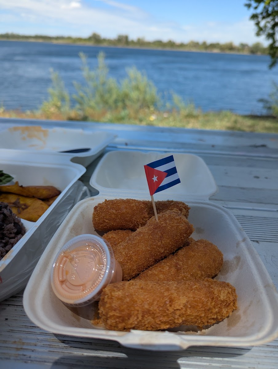 Cuba Libre Authentic Cuban food Photo 5