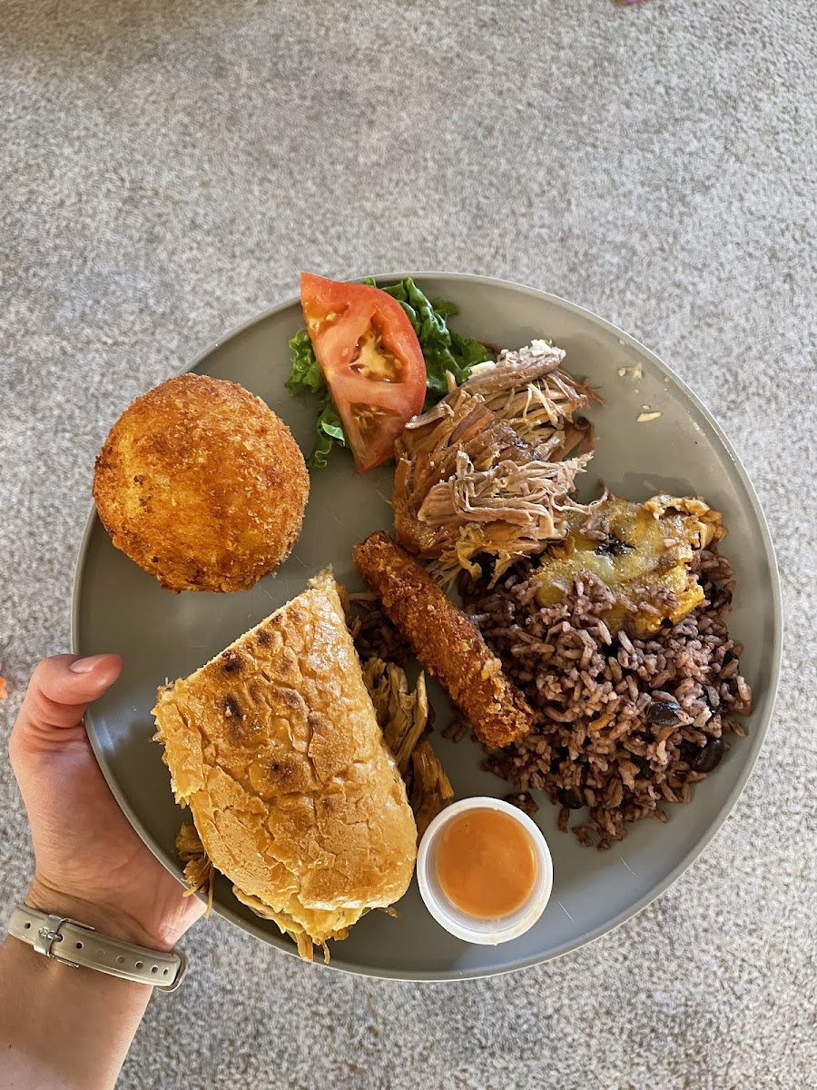 Cuba Libre Authentic Cuban food Photo 6